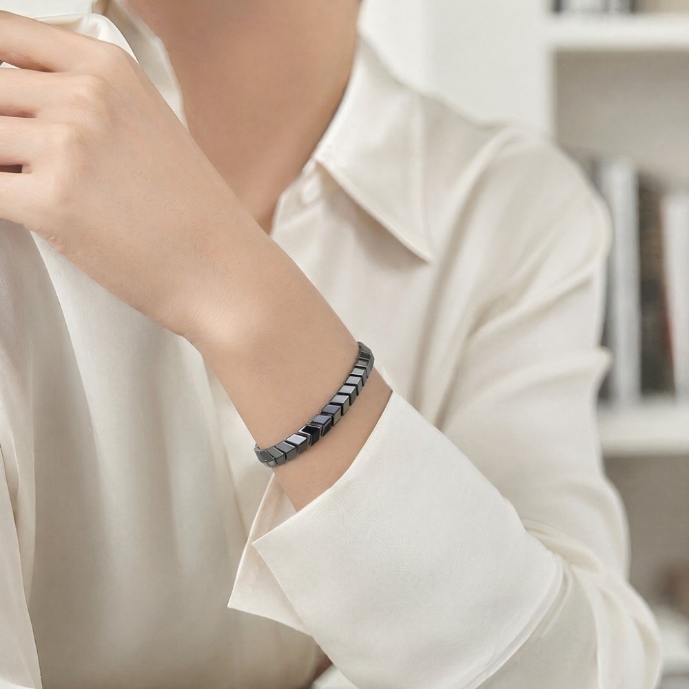 Elegant Black Gallstone Bracel - مراجعة Ceramic Link Bracelet وسعره