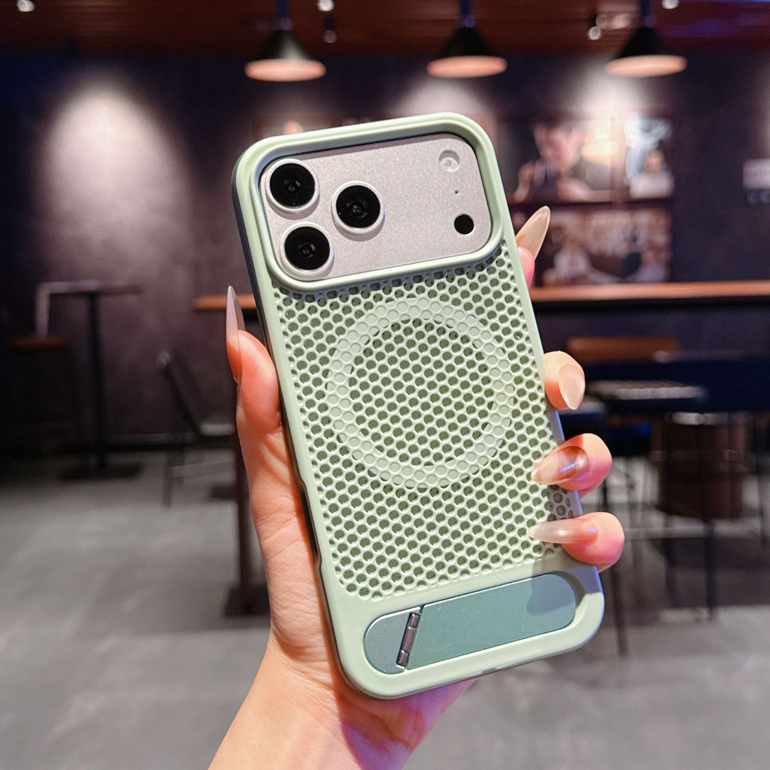 Magnetic Cooling Phone Case Fo - مراجعة Magnetic Charging Stand وسعره