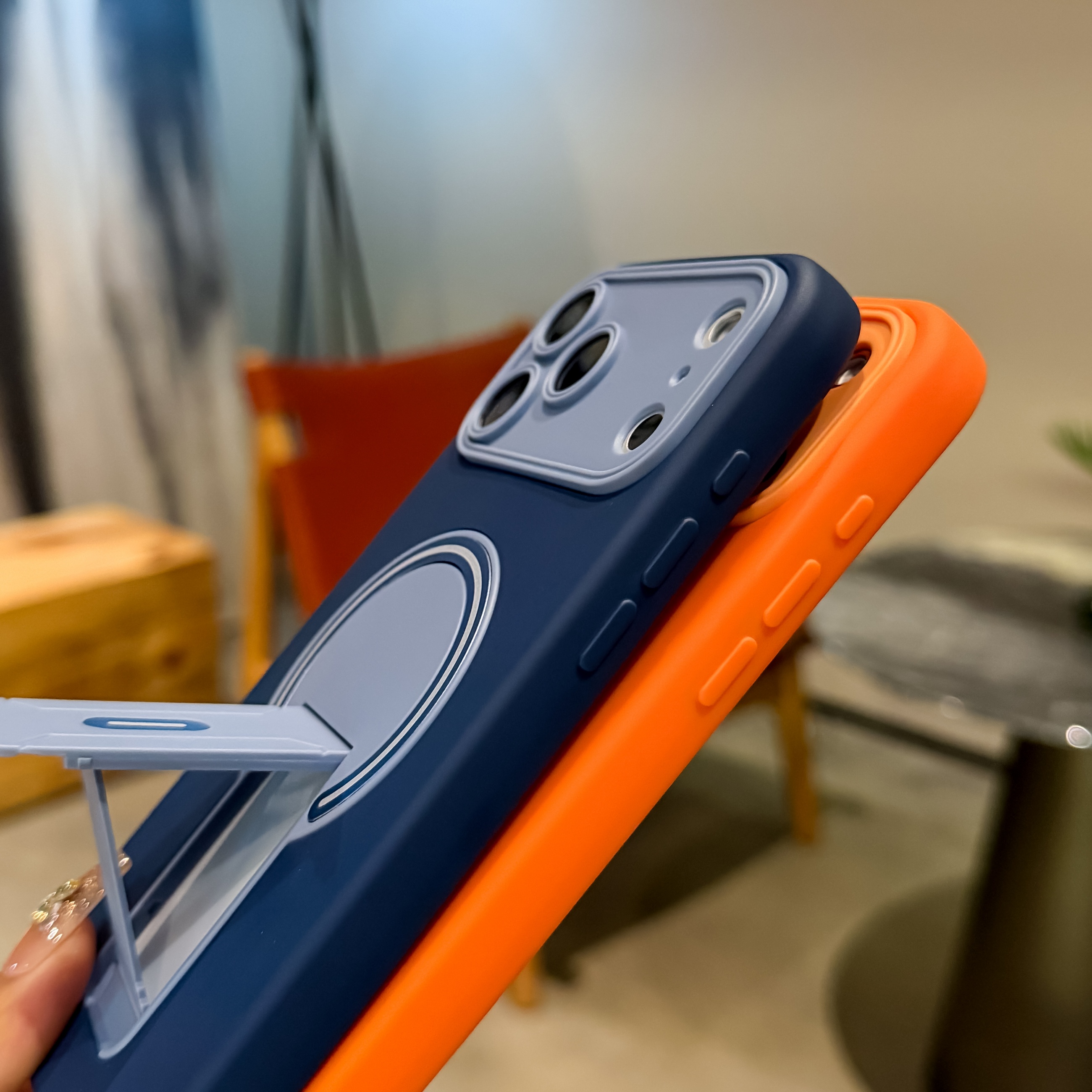 Luxury Fold Stand Holder Shock - مراجعة Magnetic Charging Stand وسعره